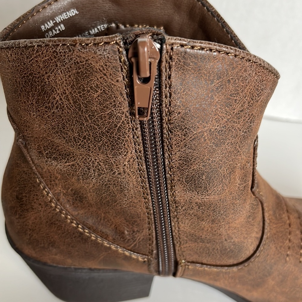 NWOT Rampage Ankle Boots - Picture 8 of 11
